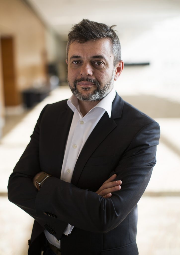 Marco Blanco, Country Manager de Pure Storage en España, nos ofrece las conclusiones a las que llega tras los datos recopilados en el estudio ‘Evolution’ sobre la economía de gestión de los datos. Marco Blanco, Country Manager de Pure Storage en España, nos ofrece las conclusiones a las que llega tras los datos recopilados en el estudio ‘Evolution’ sobre la economía de gestión de los datos.