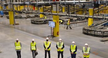 Amazon contratará a 1.200 personas para su centro logístico robotizado de Murcia